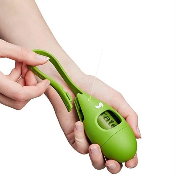 Earth Rated Dog Poop Bag Dispenser Holder with Dog Poop Bags, [15 Bags] - Picture 7 of 9